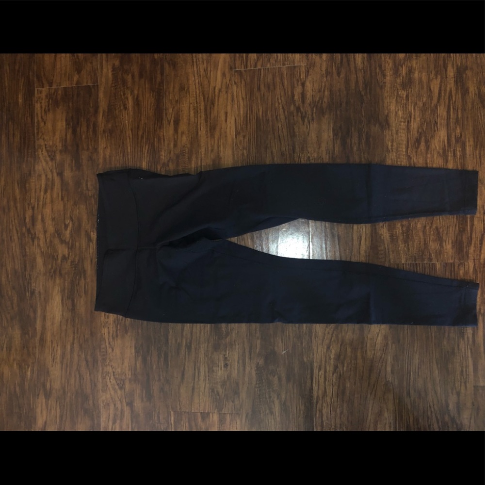 Black Lululemon full length leggings